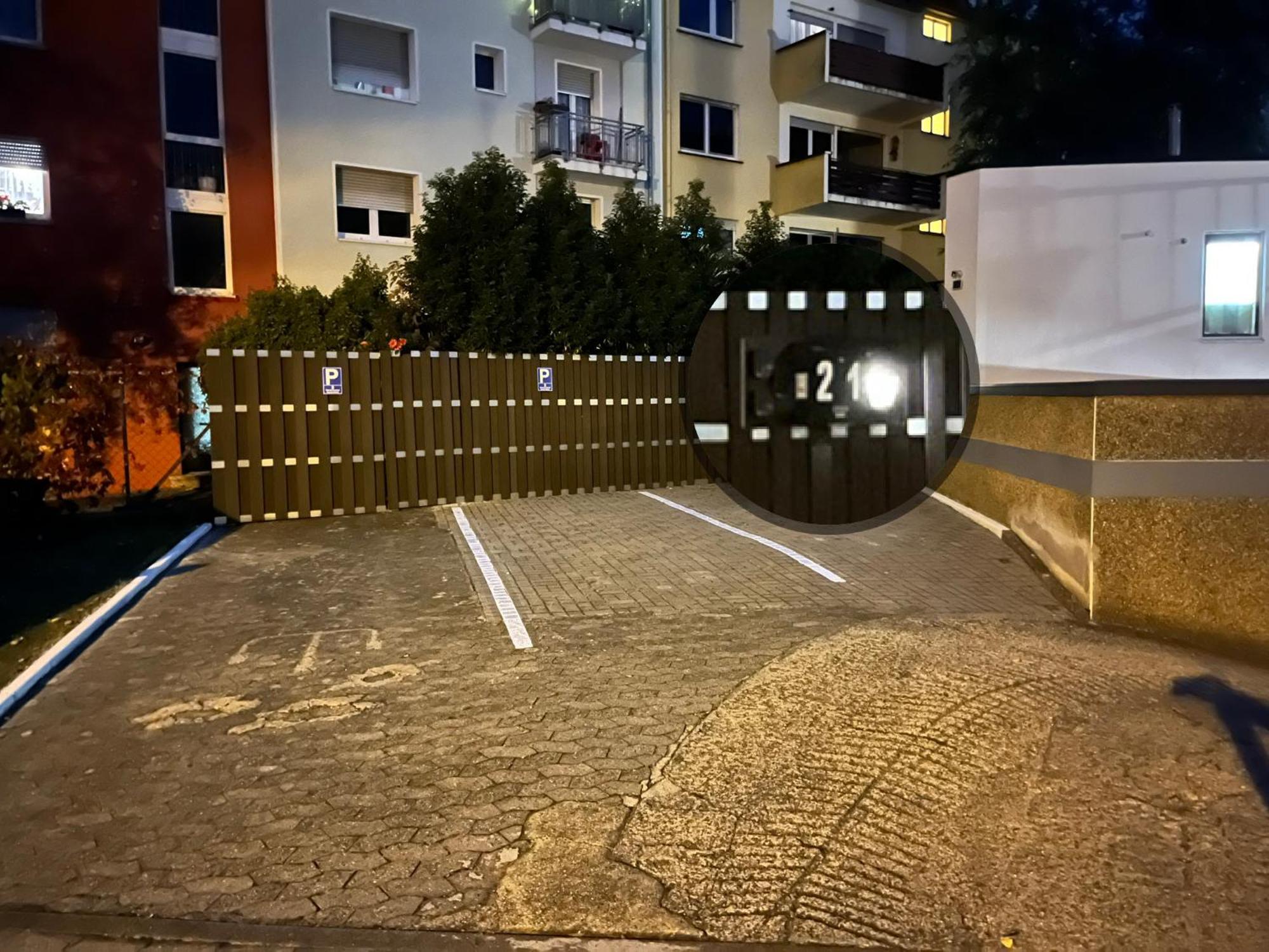 Living At Saarpartments -Adults Only- 2 Bedroom, Netflix - Business & Holiday Apartments For Long- And Short Term Stay, 3 Min To Train Station, Secure E-Bike Parking! Саарбрюкен Екстер'єр фото