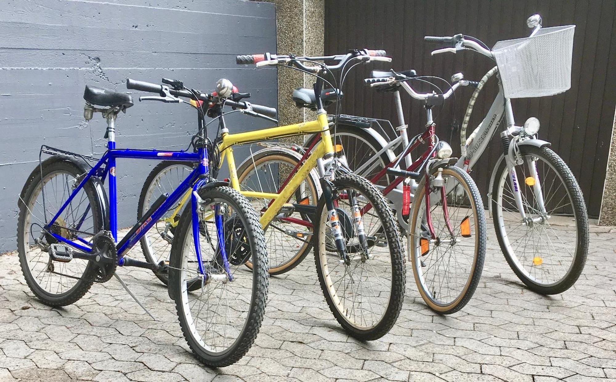 Living At Saarpartments -Adults Only- 2 Bedroom, Netflix - Business & Holiday Apartments For Long- And Short Term Stay, 3 Min To Train Station, Secure E-Bike Parking! Саарбрюкен Екстер'єр фото